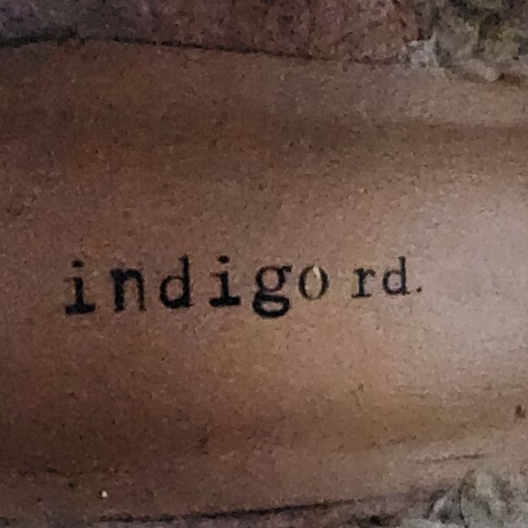 Indigo Rd. Tan Suede Lace Up Round Toe Booties Size 7M - Picture 10 of 15